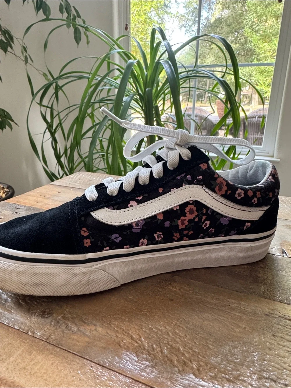 Vans Black Low-Top Sneakers with Pink & Purple Floral Print old skool girls 5